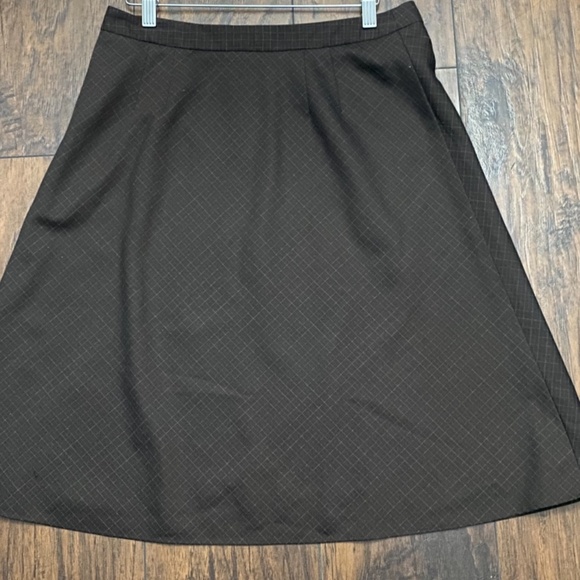 Ann Taylor Loft Skirt - Size 6 - Brown - Picture 2 of 4